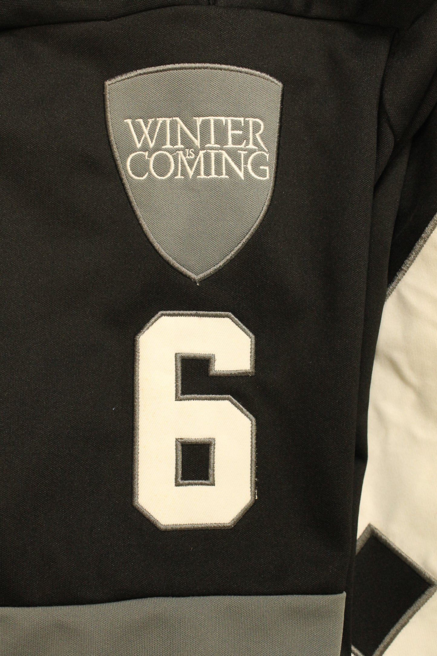 Game of Thrones Jersey Size Medium