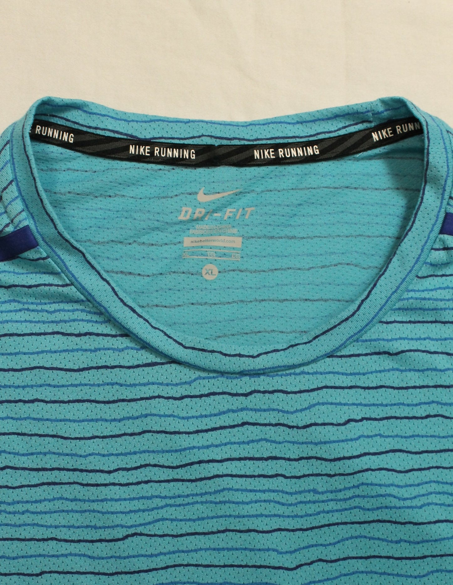 Nike Running T-Shirt Size XL