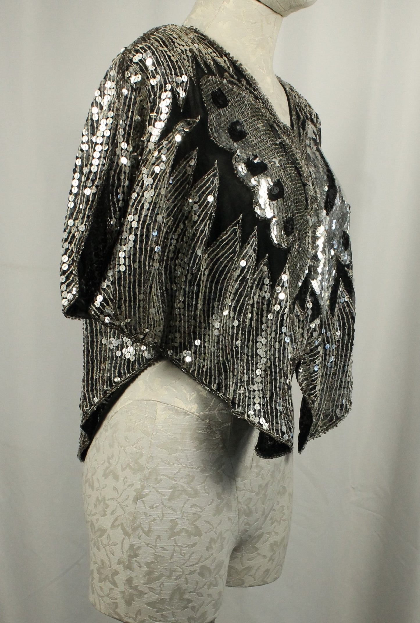 Vintage Sequin Butterfly Top – Dazzling Statement Piece Size Small