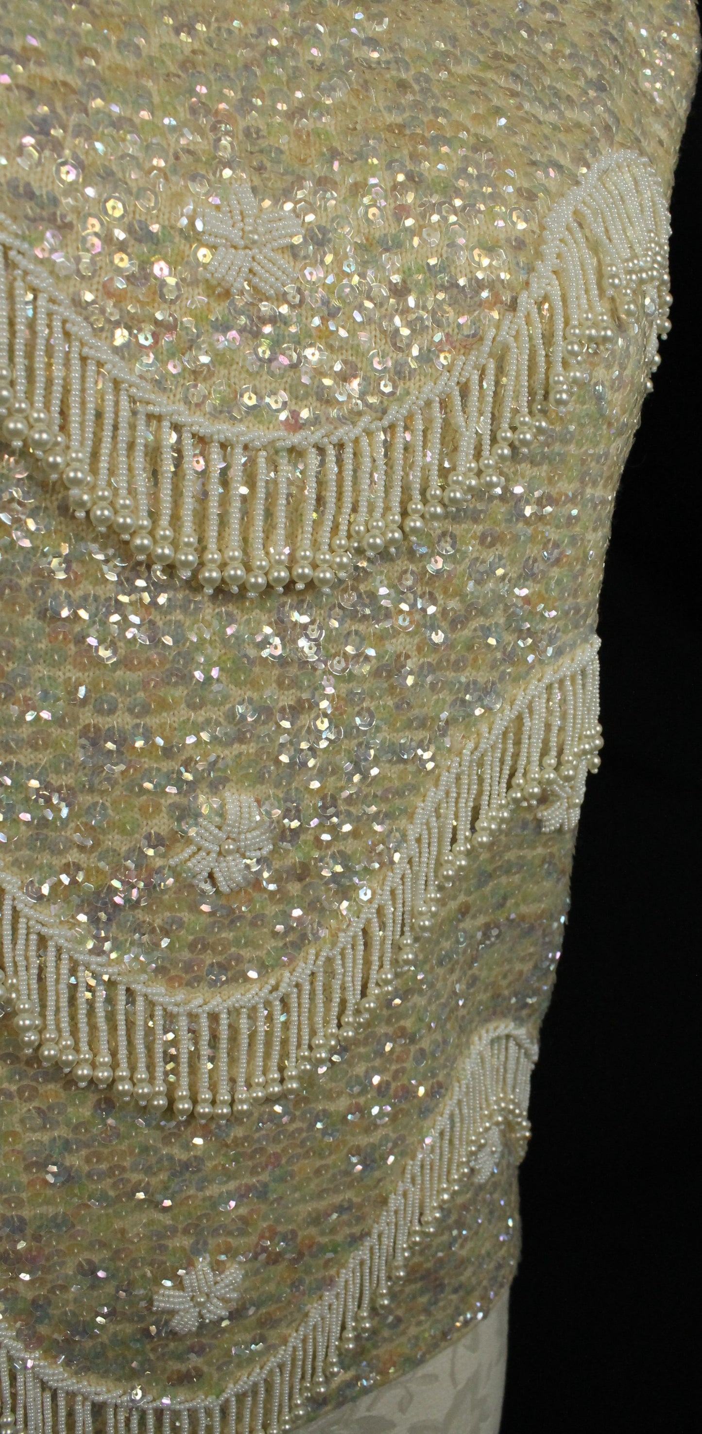 Vintage Hand-Beaded Wool Sleeveless Top – Made in Hong Kong, Size 36/Medium