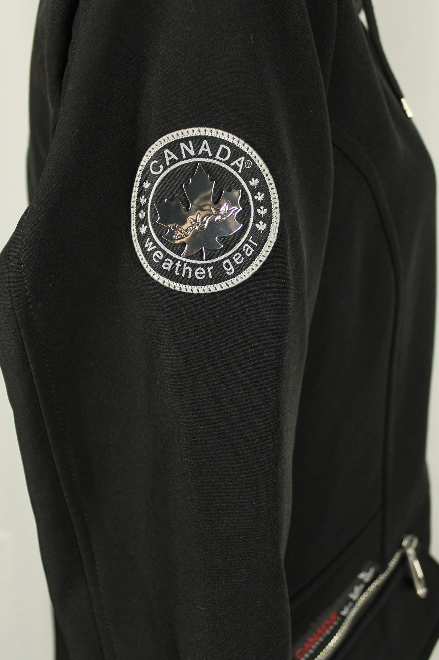 Canada Weather Gear Hooded Jacket Size Medium