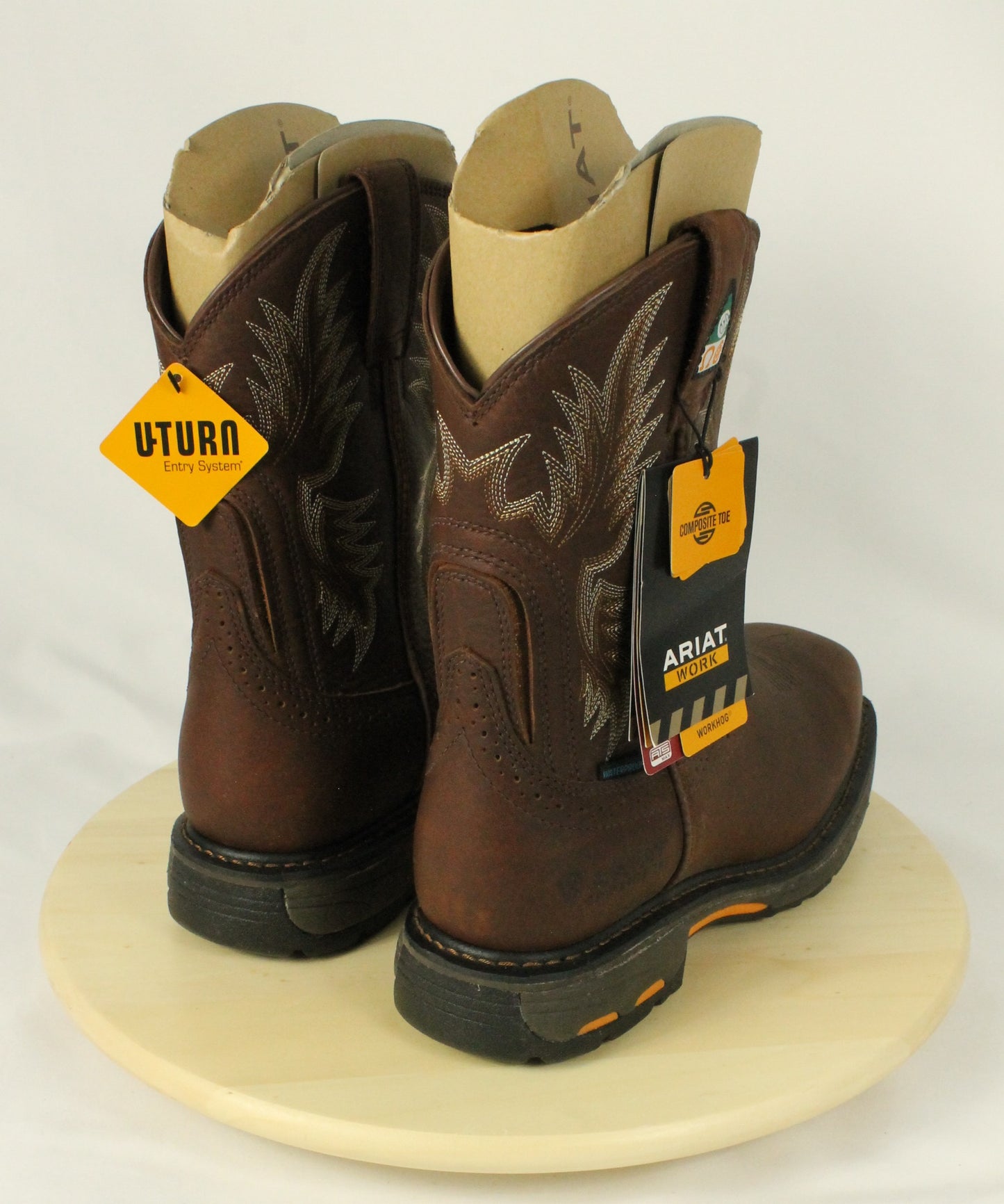 Ariat Boots New in Box Size 8 Medium Width