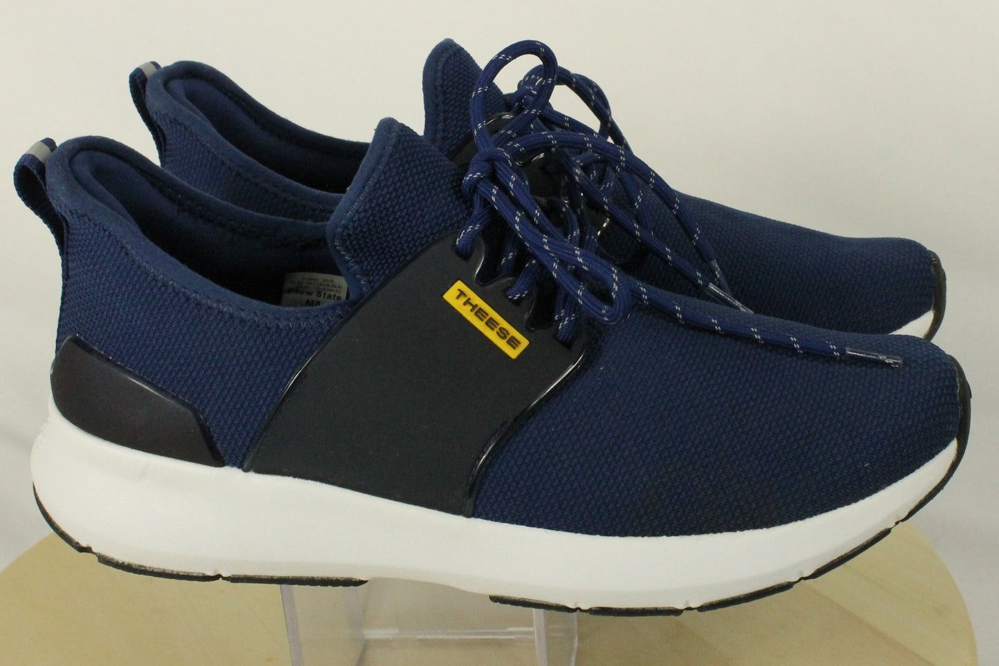 Theese Men's Shoes Size 8 Medium