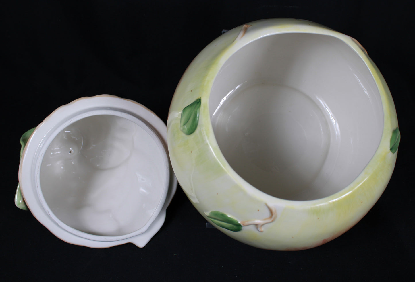 Fitz and Floyd Classics Summer Hill Pear Cookie Jar
