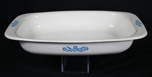 Iconic Mid-Century Style: Vintage Corning Ware 15-Inch Blue Cornflower Roaster