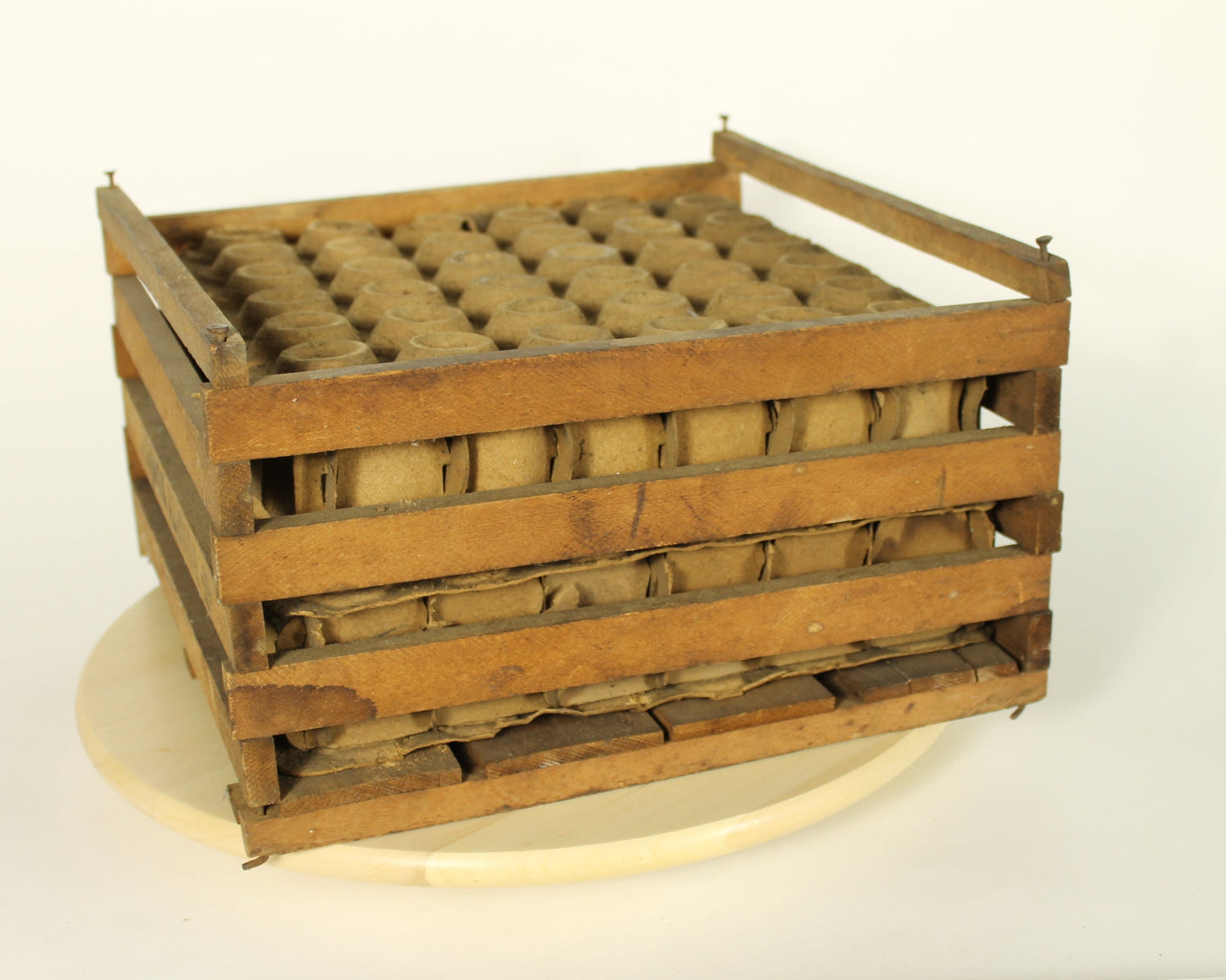 Egg Crate and Weigher