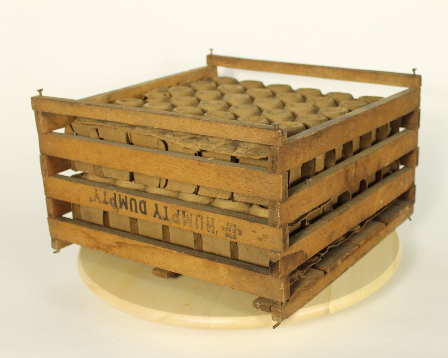 Egg Crate and Weigher