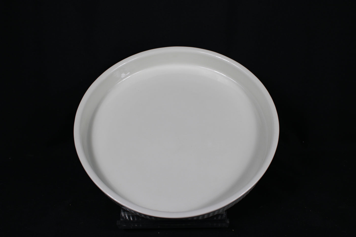 Johnson Brothers White Ribbed Circular Baker Set