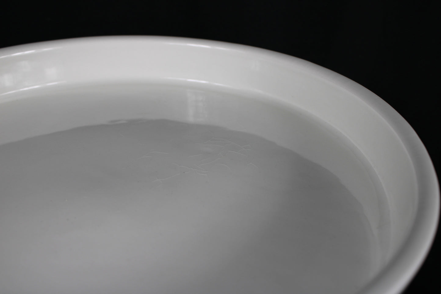 Johnson Brothers White Ribbed Circular Baker Set