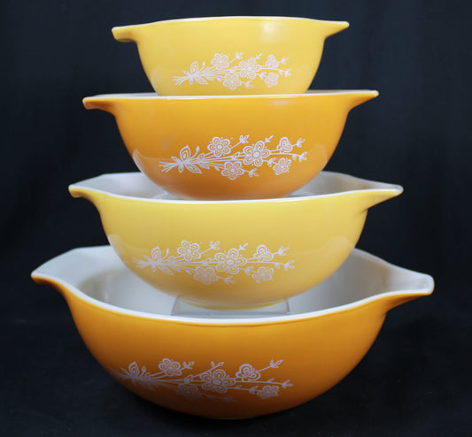 Vintage Pyrex Butterfly Gold 2 Cinderella Mixing Bowl Set - 4 Piece