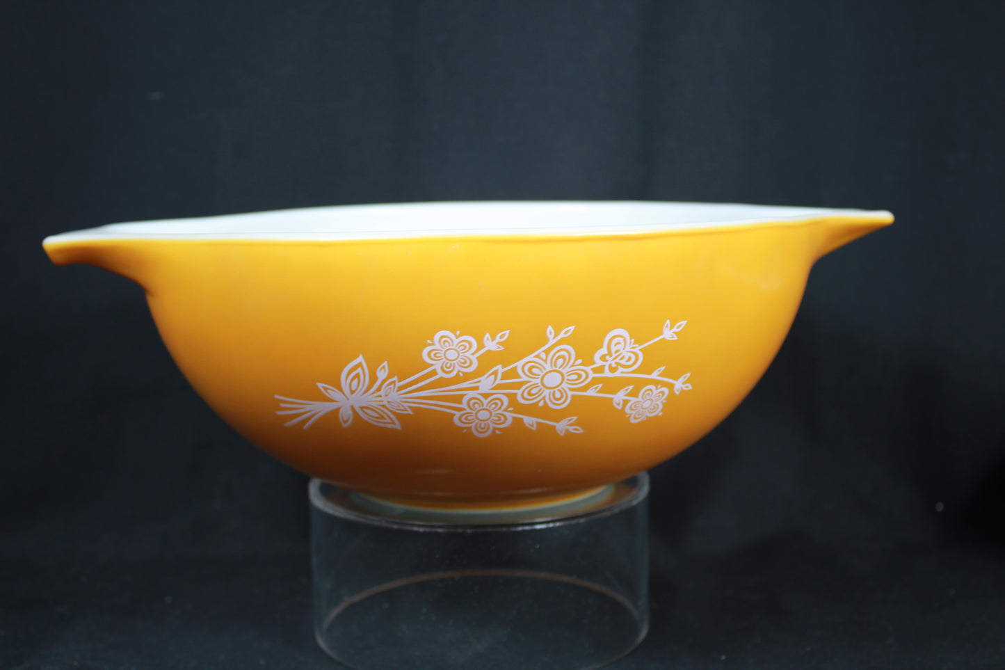 Vintage Pyrex Butterfly Gold 2 Cinderella Mixing Bowl Set - 4 Piece