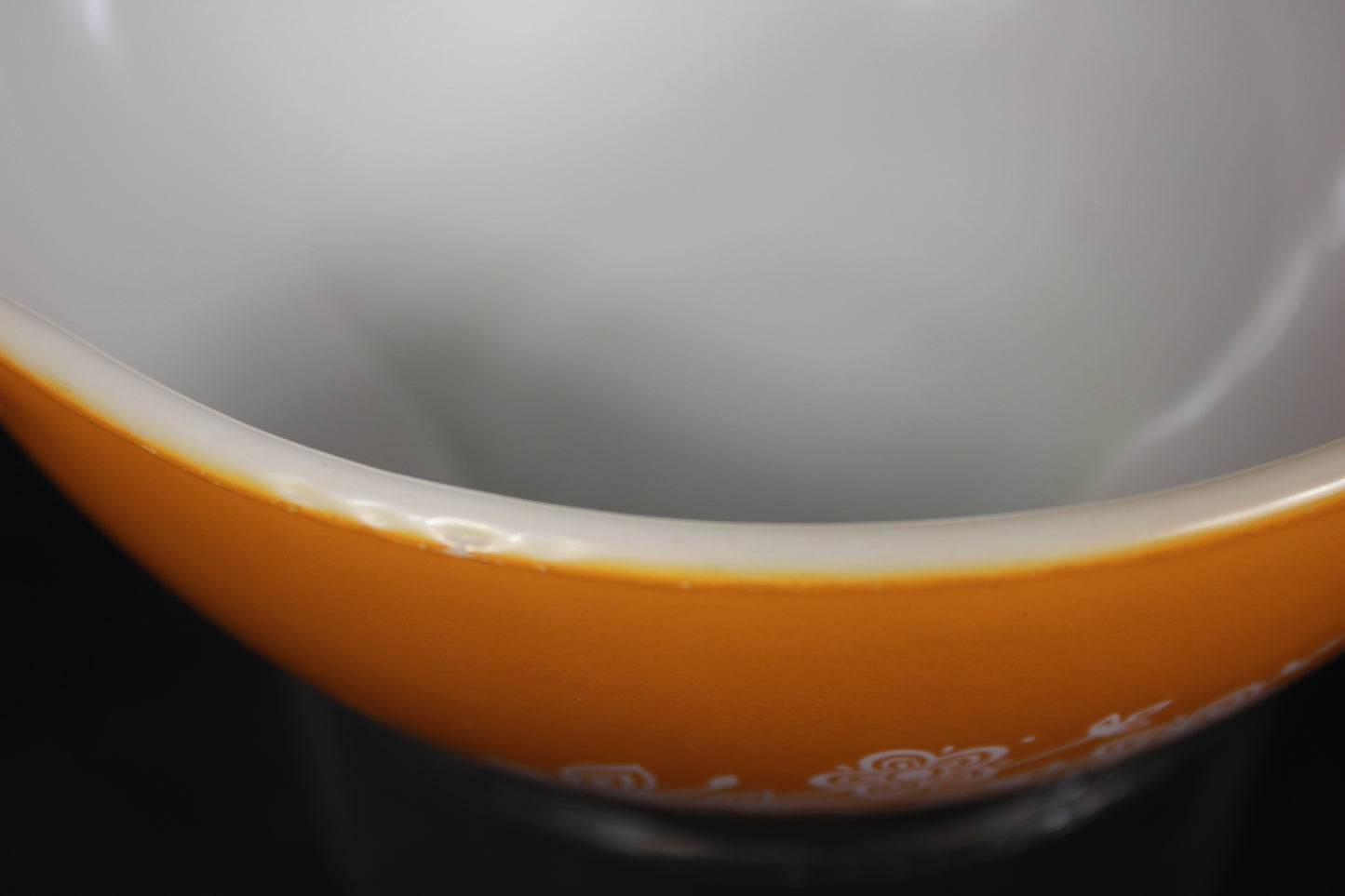 Vintage Pyrex Butterfly Gold 2 Cinderella Mixing Bowl Set - 4 Piece