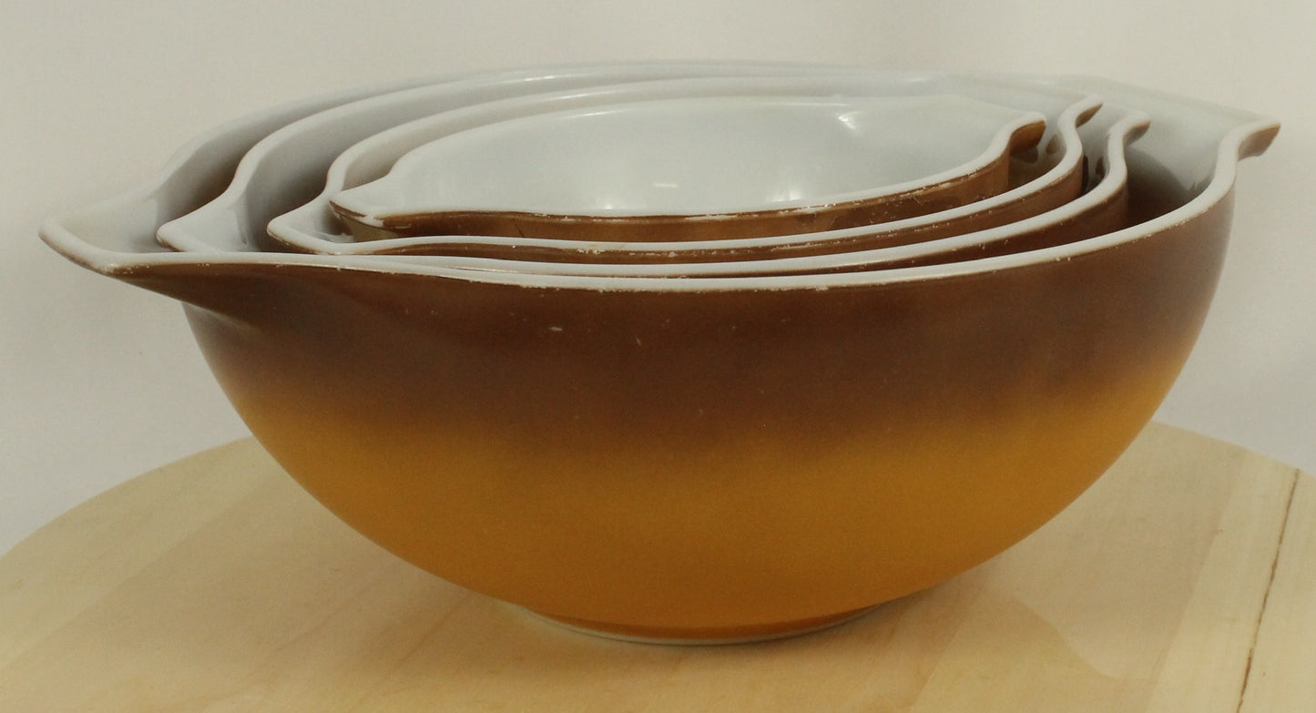 Pyrex Old Orchard Cinderella Bowls