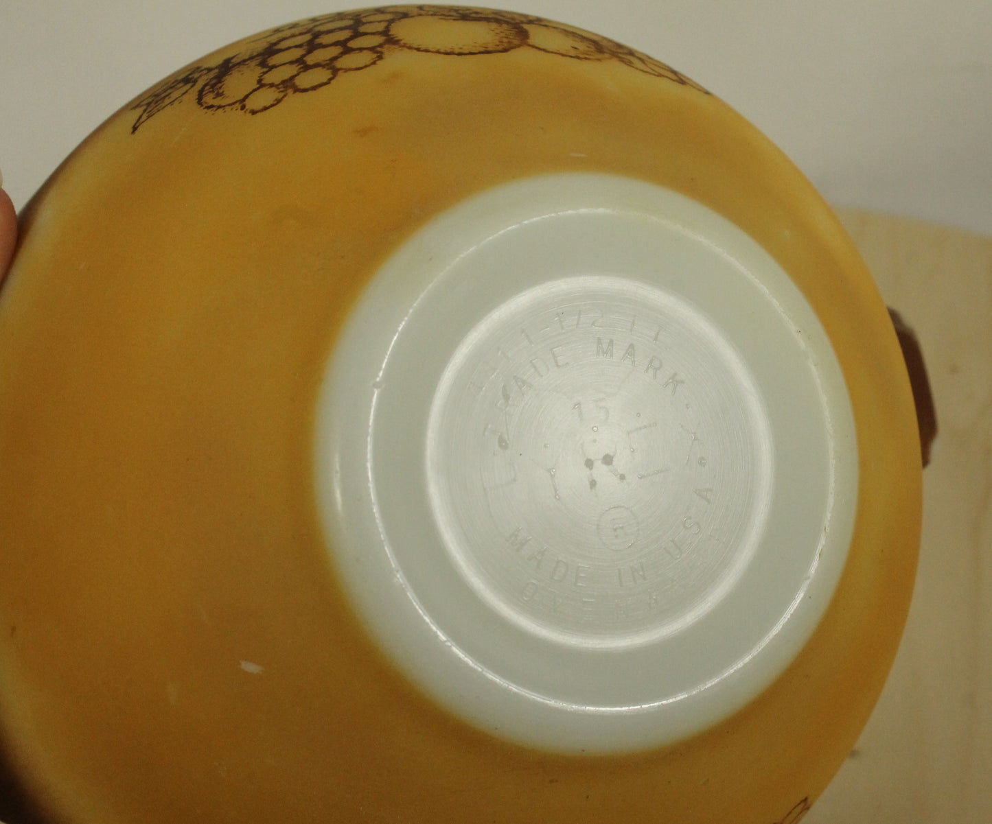 Pyrex Old Orchard Cinderella Bowls