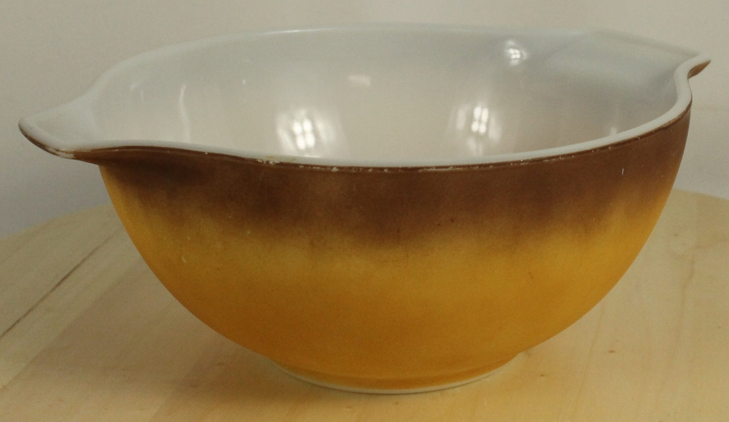 Pyrex Old Orchard Cinderella Bowls