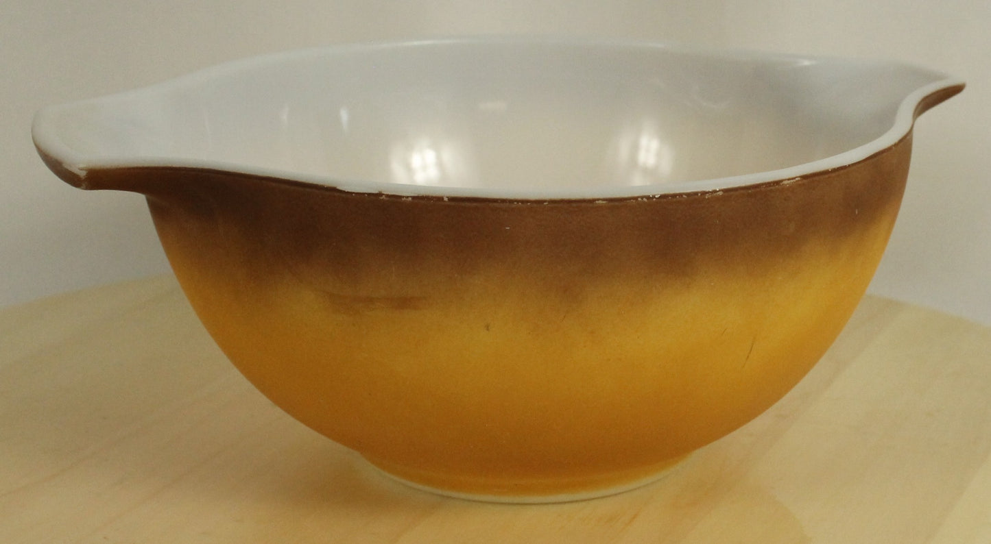 Pyrex Old Orchard Cinderella Bowls
