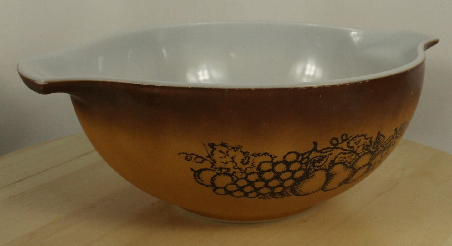 Pyrex Old Orchard Cinderella Bowls