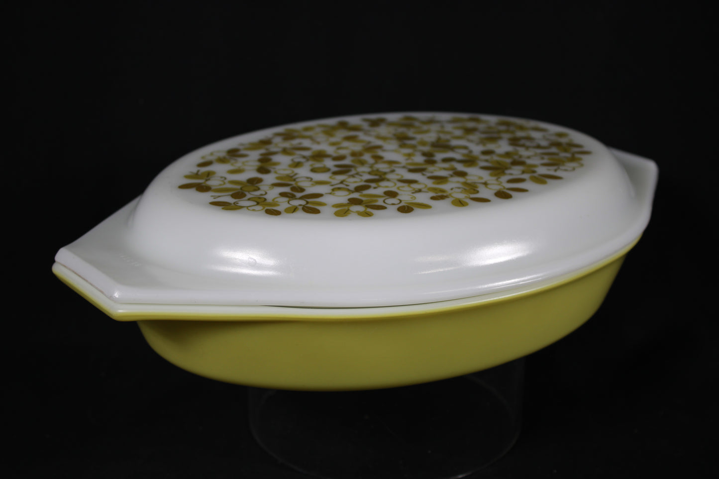 Vintage Pyrex Verde Floral Berries Divided Serving Dish with Lid