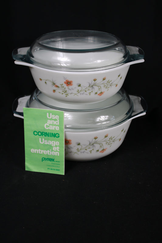 Vintage JAJ Pyrex England Wildflower Casserole Dishes - Set of 2 with Lids