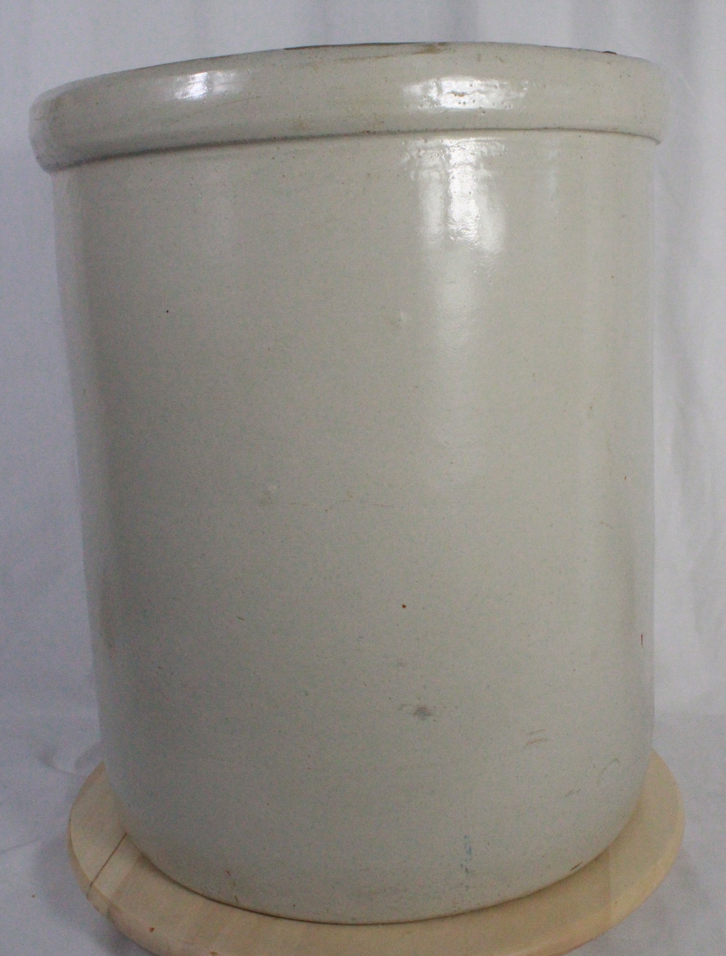 Antique Robinson Ransbottom Style Blue Crown 8 Gallon Stoneware Crock