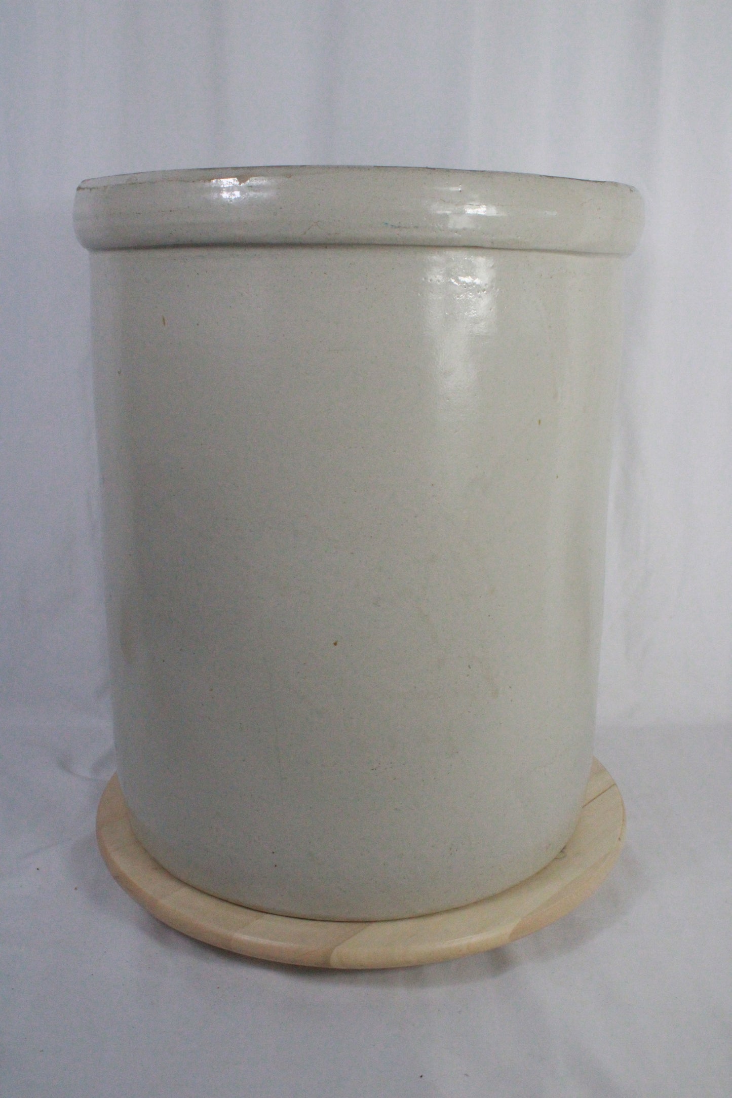 Antique Robinson Ransbottom Style Blue Crown 8 Gallon Stoneware Crock