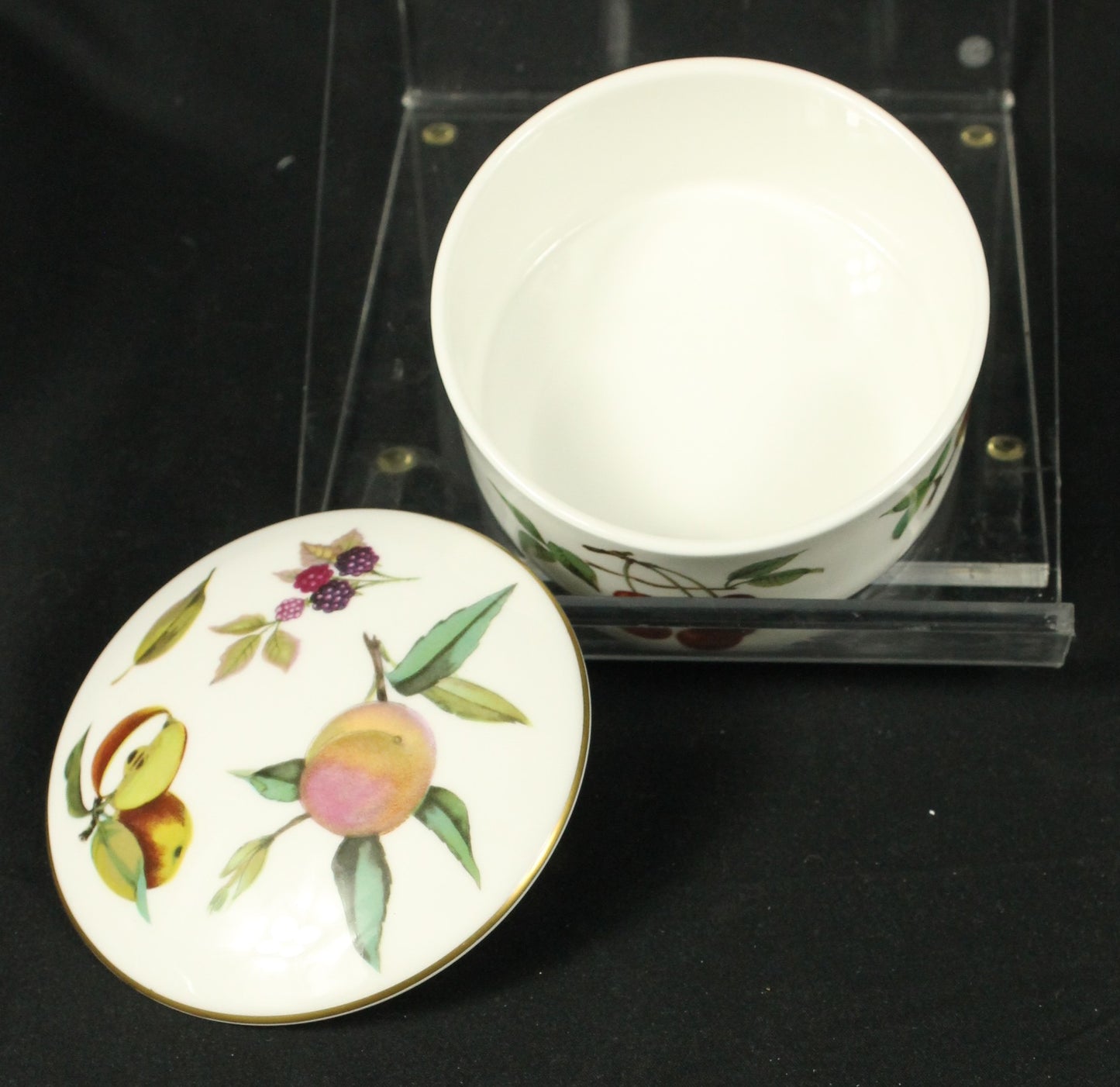 Royal Worchester Set