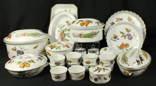 Royal Worchester Set