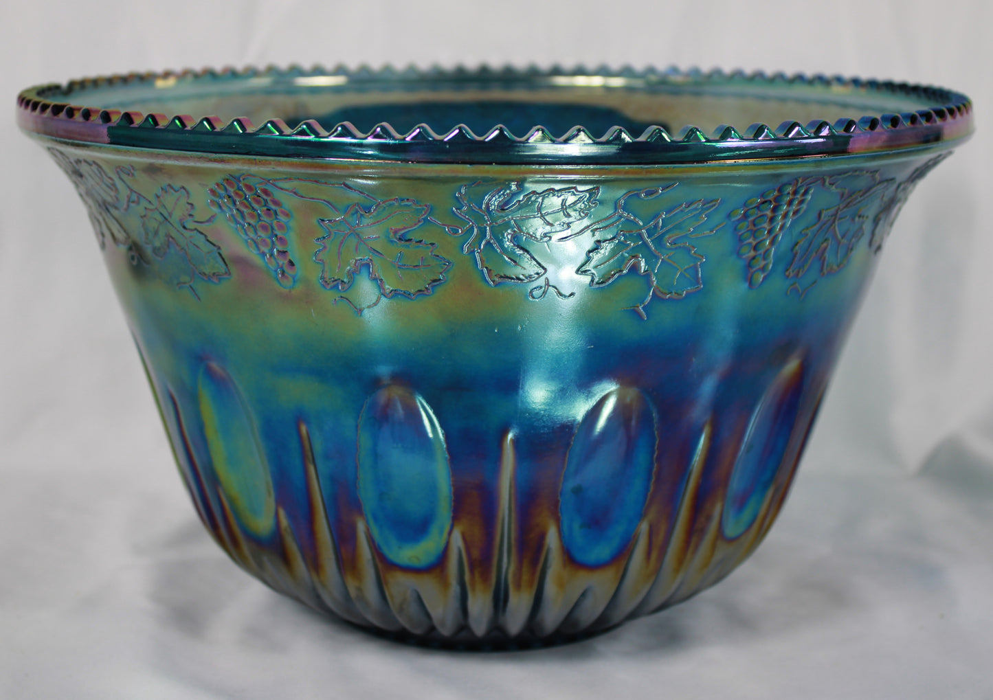 Indiana Glass Harvest Grape Carnival Glass Punch Set