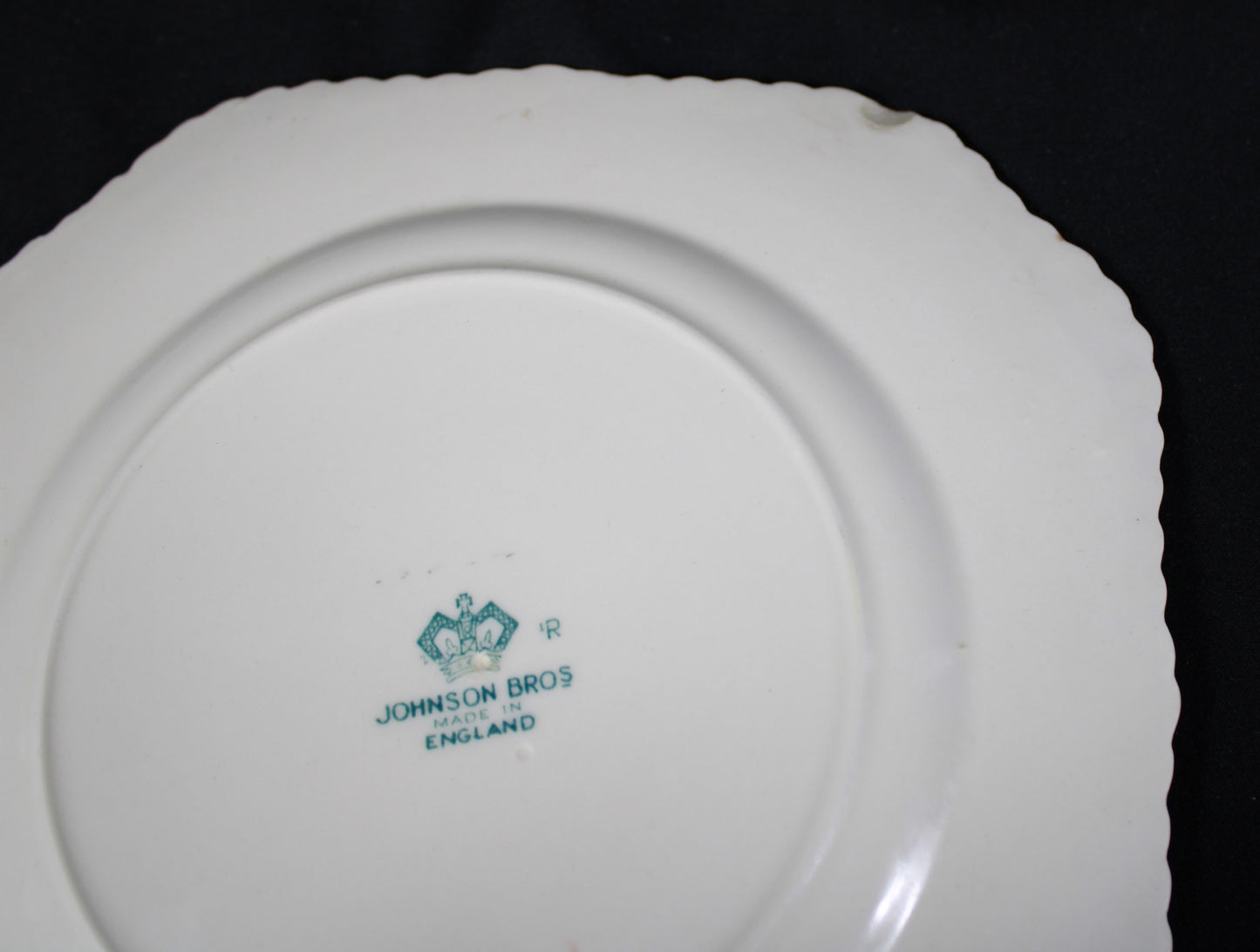 Johnson Bros England Square Scalloped Fruit Plates - Set of 7