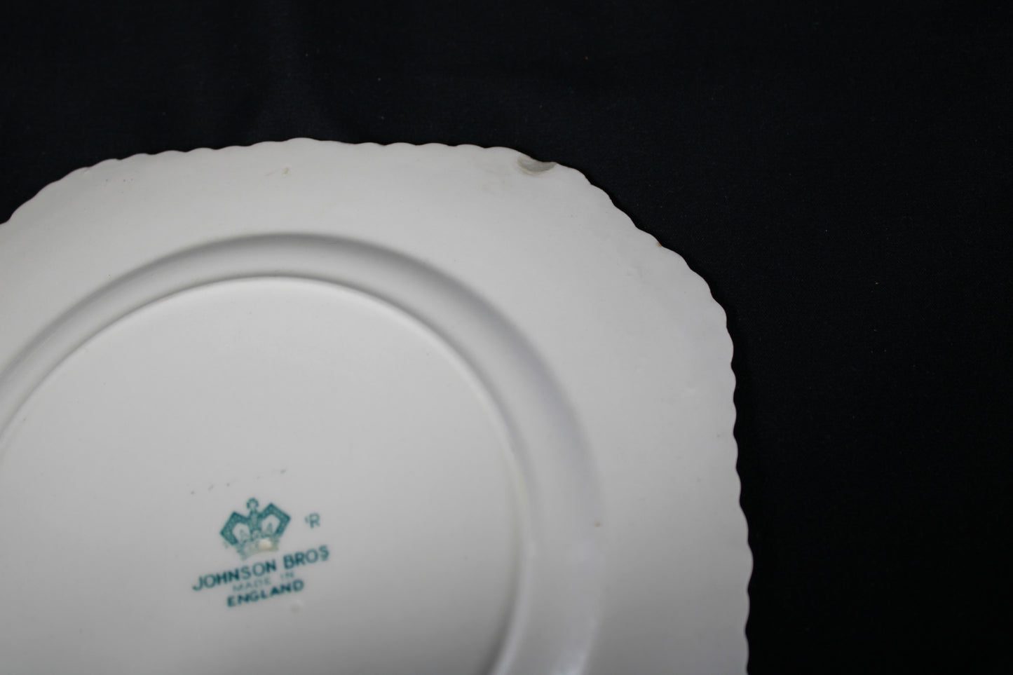 Johnson Bros England Square Scalloped Fruit Plates - Set of 7