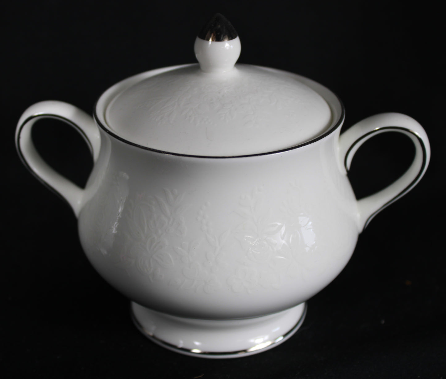 Wedgwood Silver Ermine Bone China Creamer and Covered Sugar Bowl Set