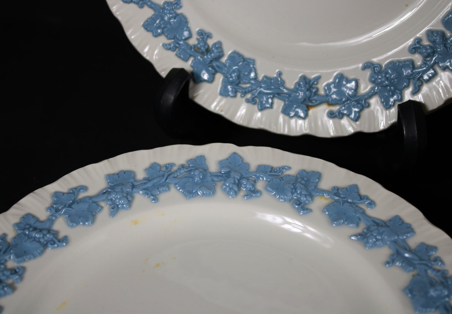 Wedgwood Queen's Ware Blue on Cream Shell Edge China Set