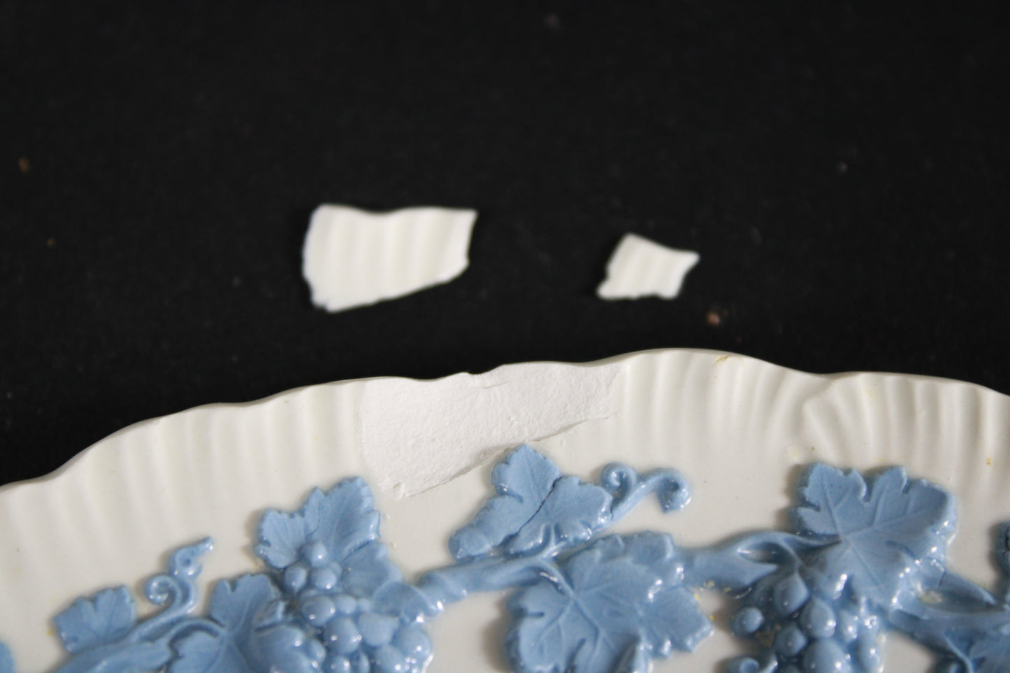 Wedgwood Queen's Ware Blue on Cream Shell Edge China Set