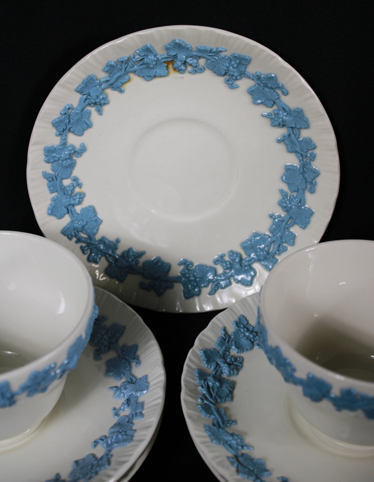 Wedgwood Queen's Ware Blue on Cream Shell Edge China Set