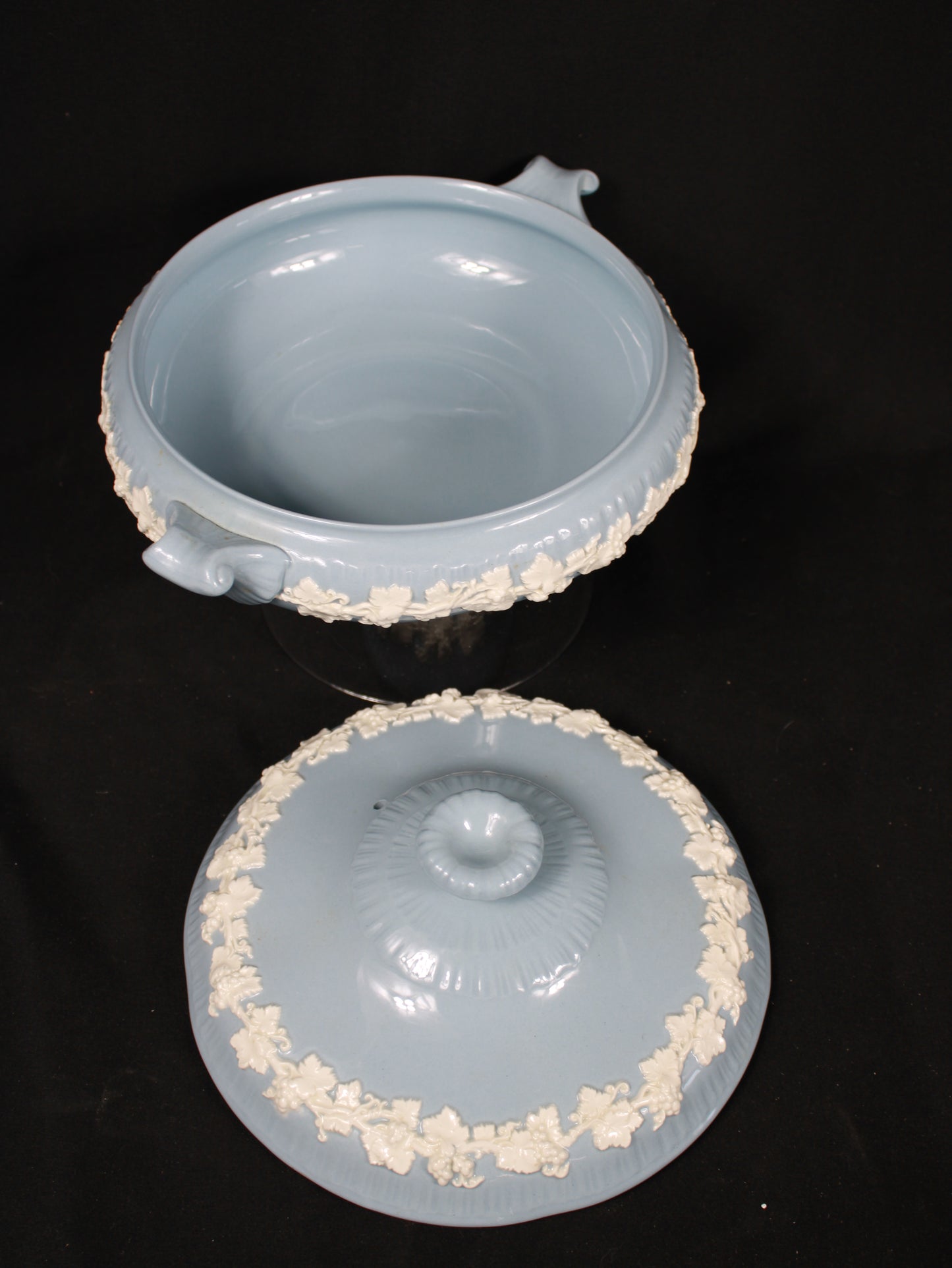 Wedgwood Embossed Queen's Ware Lavender Blue Covered Vegetable Tureen