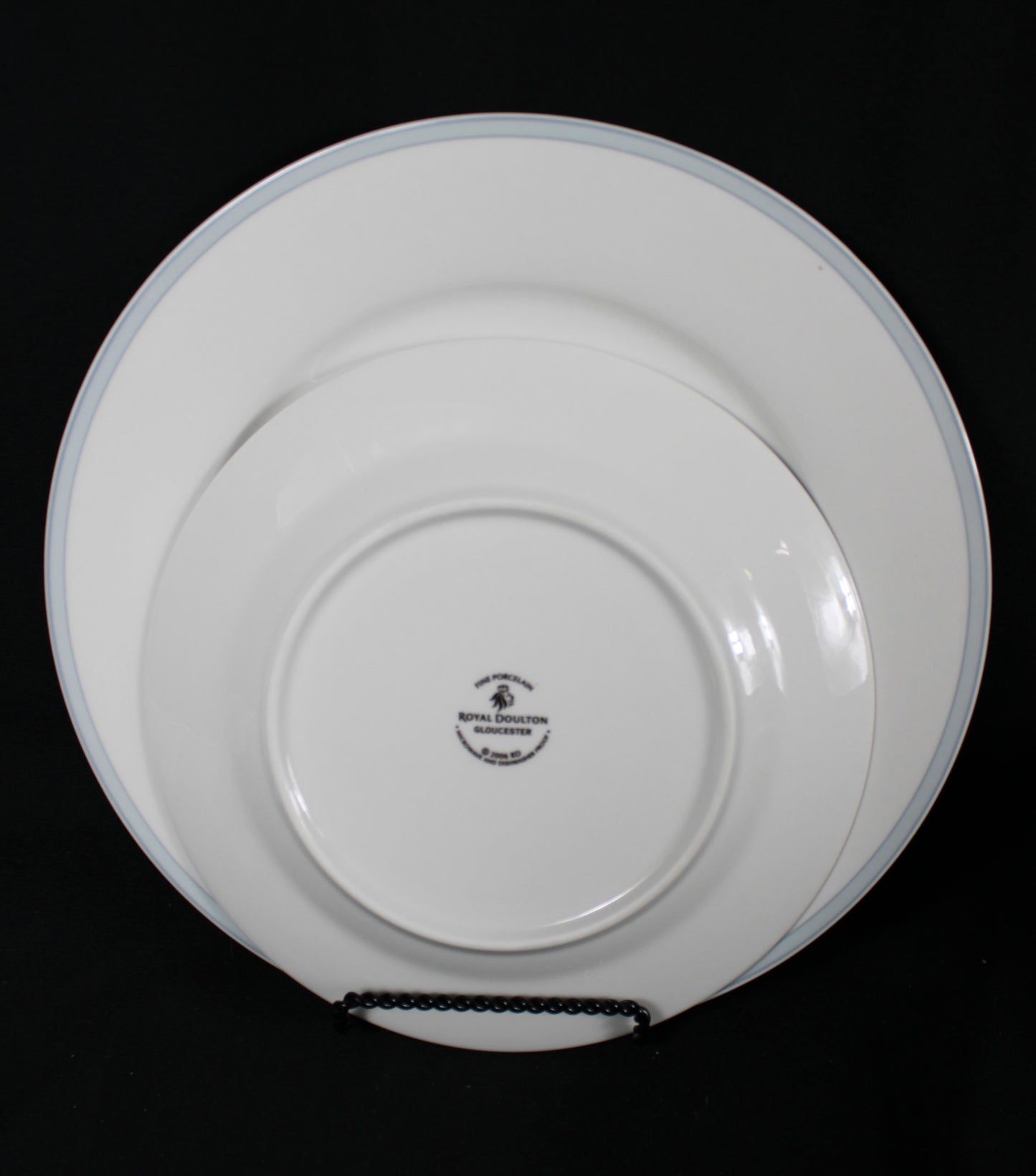 Royal Doulton Gloucester 39-Piece Fine Porcelain Dinnerware Set