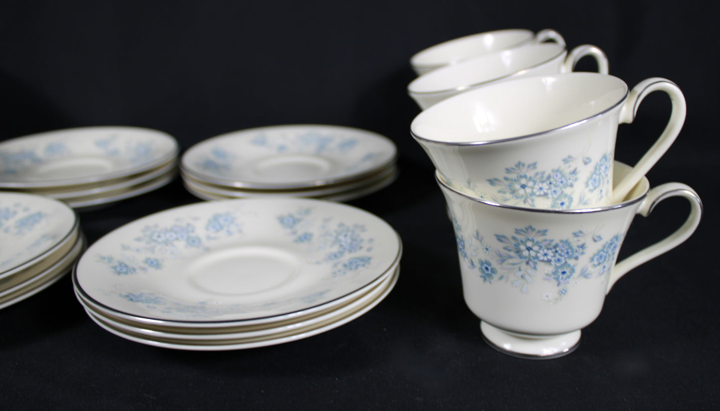 Royal Doulton Michelle The Romance Collection Bone China Tea Cup and Saucer Set of 12