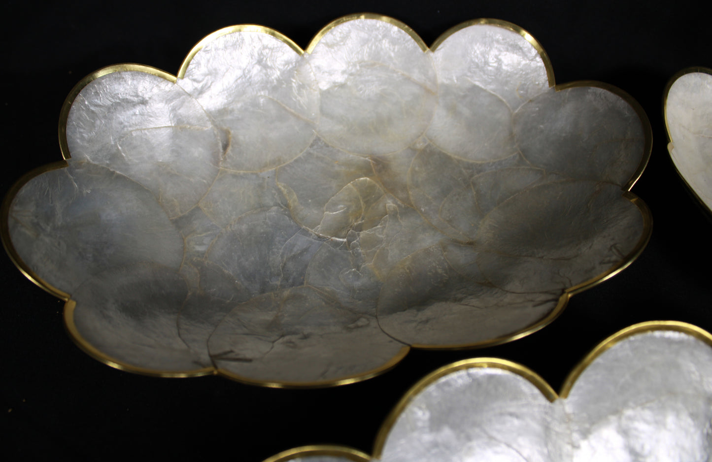 Vintage Tesoro's Manila Capiz Shell Placemat and Nested Bowl Collection