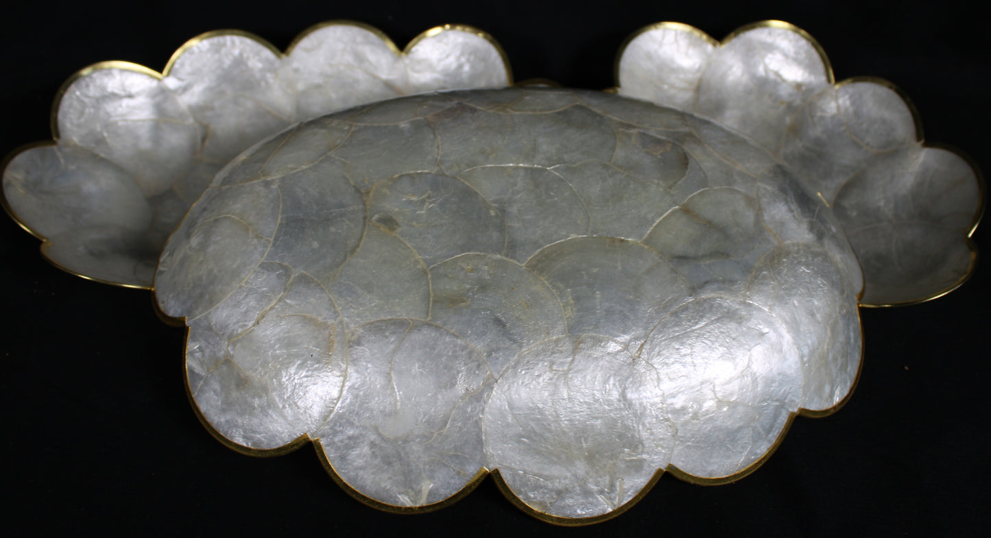 Vintage Tesoro's Manila Capiz Shell Placemat and Nested Bowl Collection
