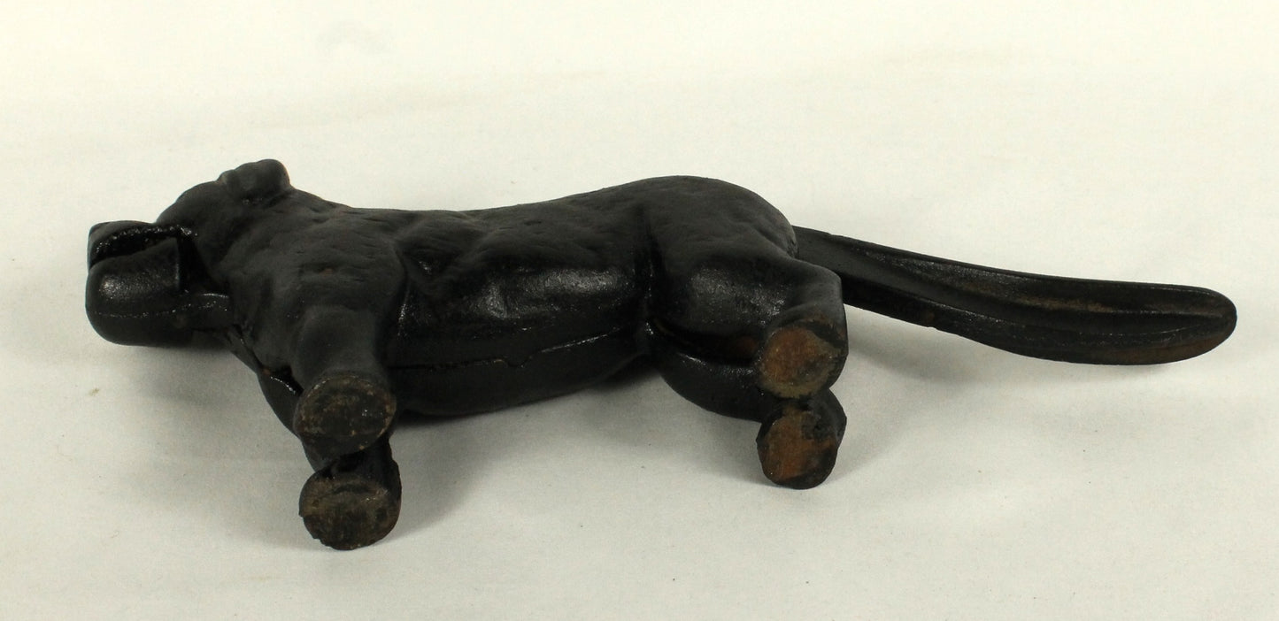 Mechanical Cast Iron Dog Nut Cracker