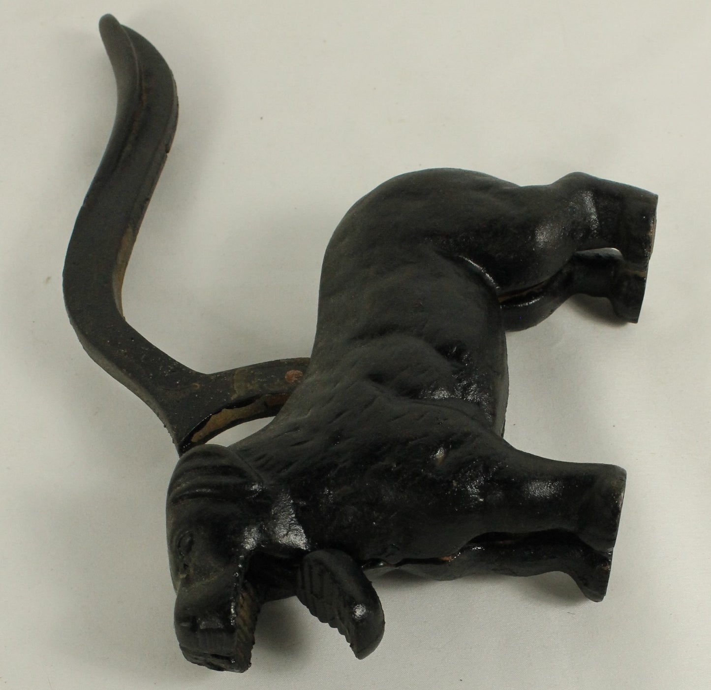 Mechanical Cast Iron Dog Nut Cracker