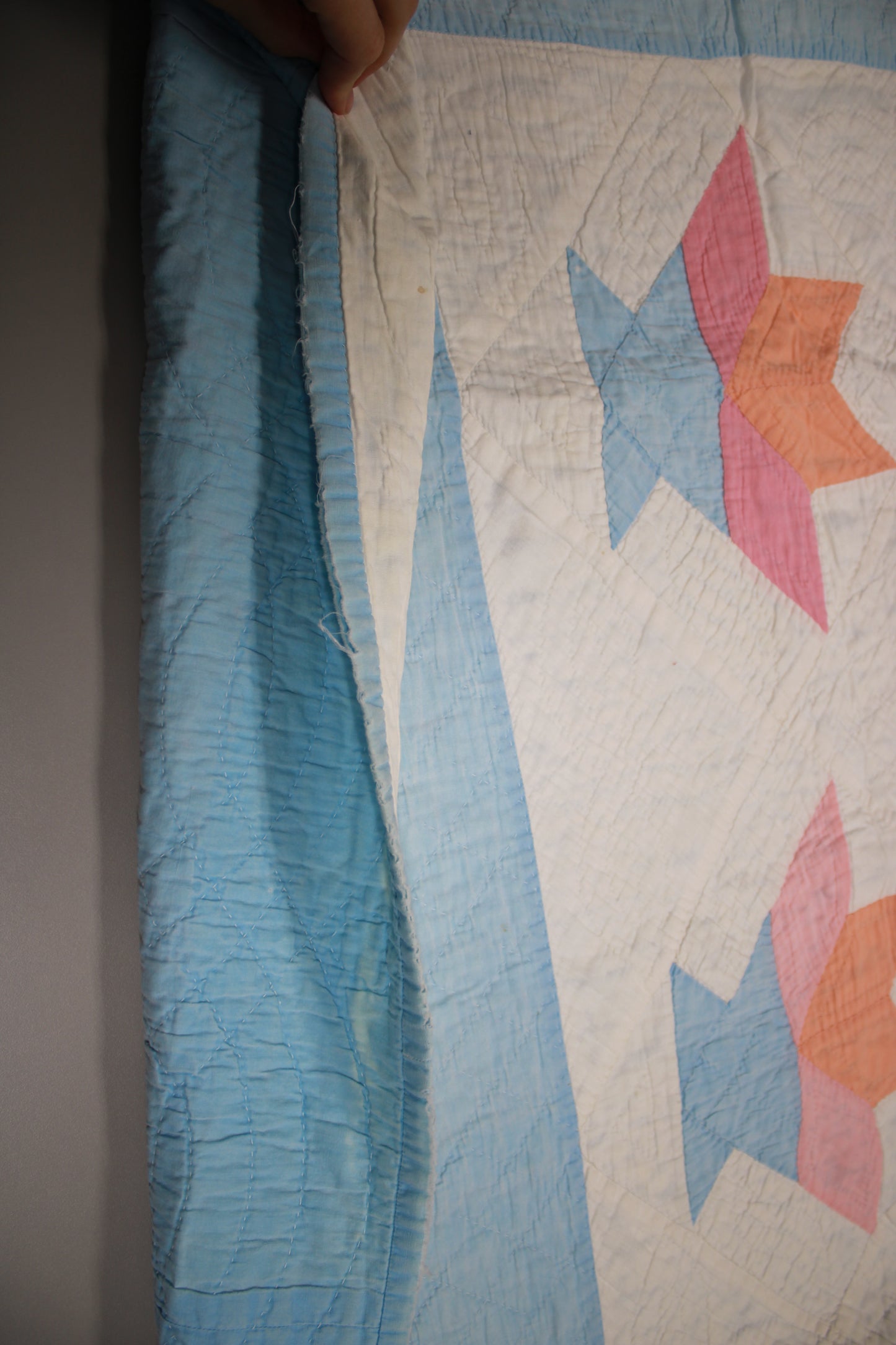 Hand-Quilted Vintage Basket Quilt Queen Size