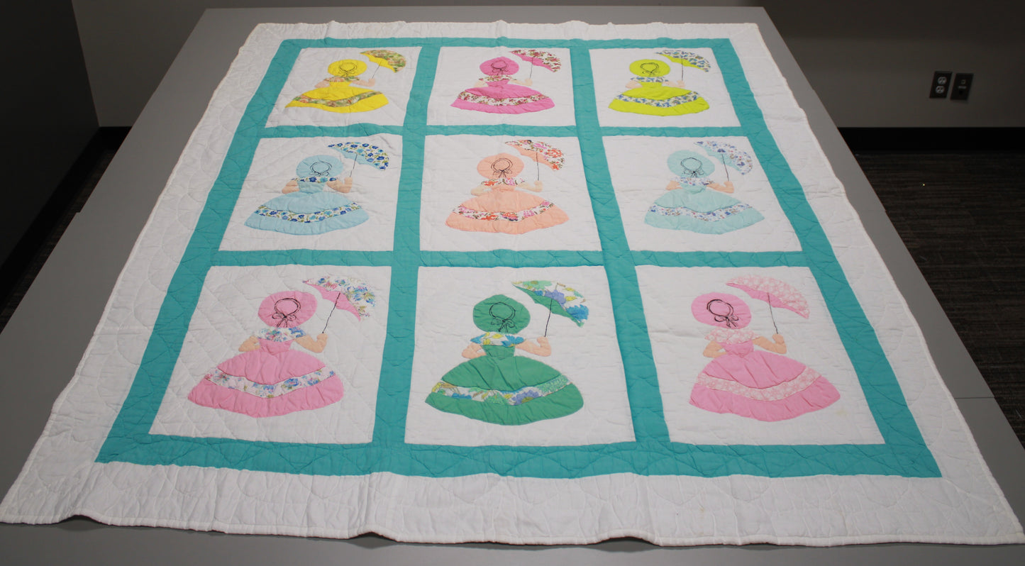 Vintage Hand-Appliquéd Sunbonnet Sue Single Size Quilt