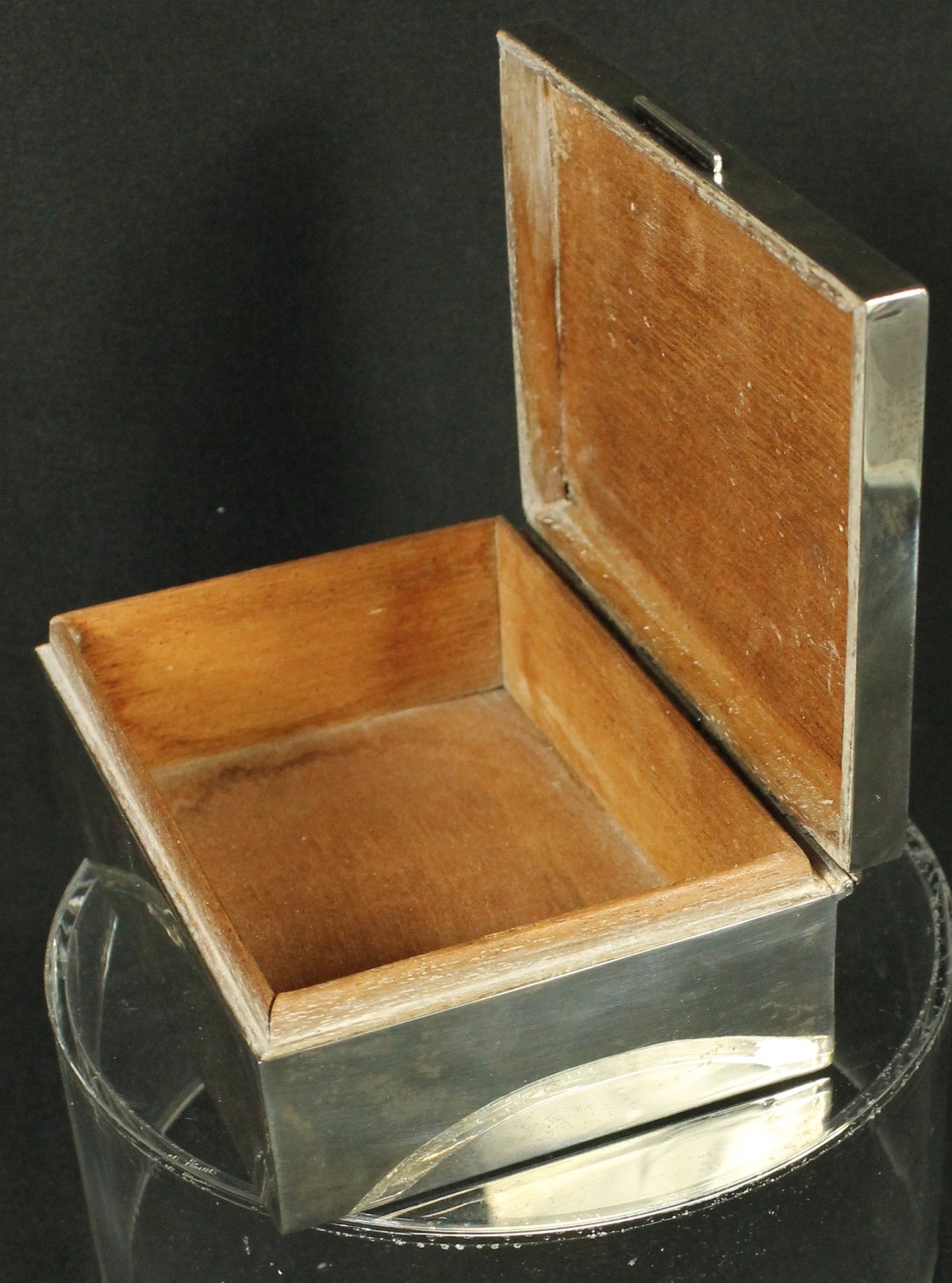 Vintage Bermuda Silver-Plated Wooden Lined Trinket Box with Crest