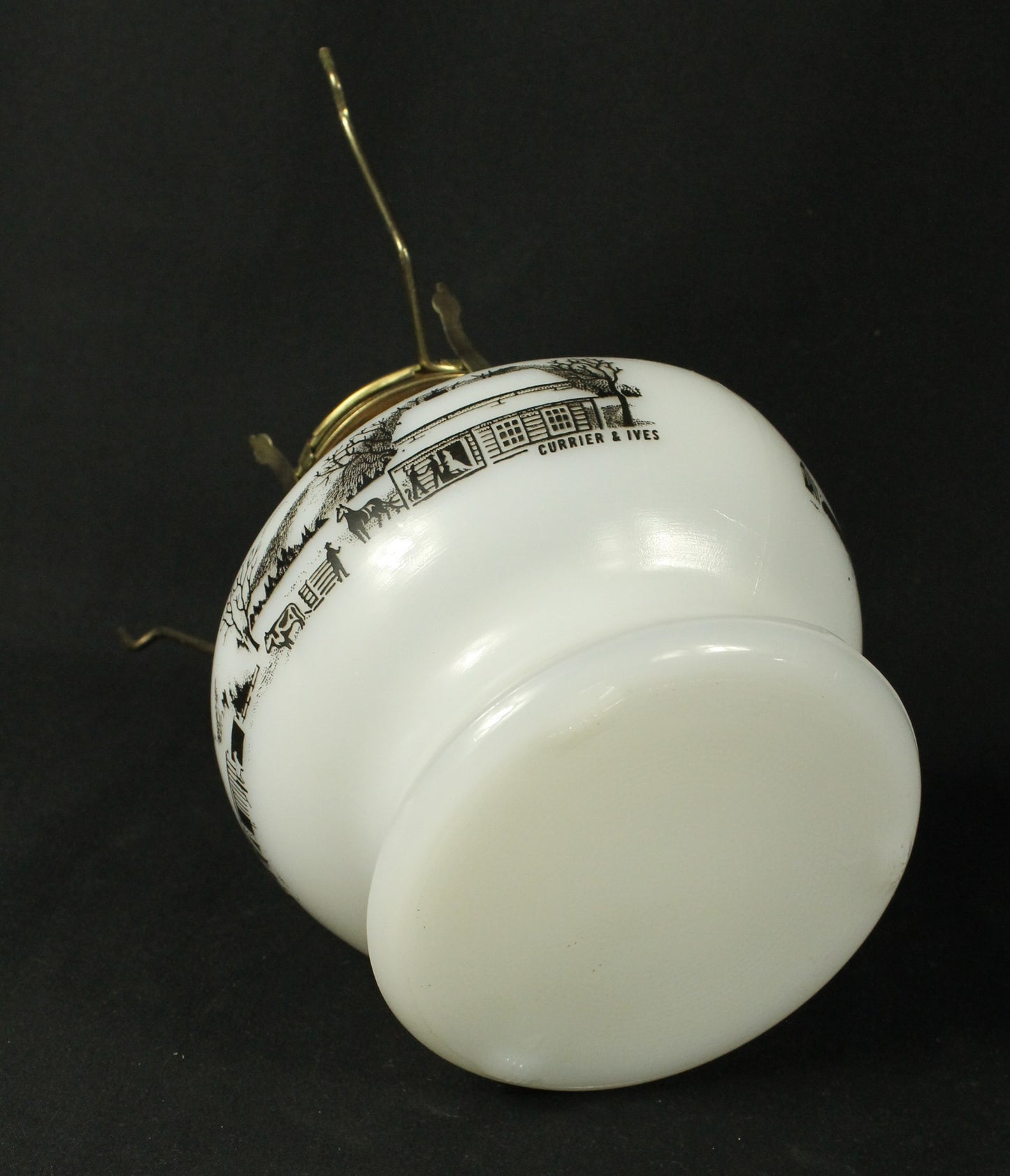 Currier & Ives Glass Oil Lamp