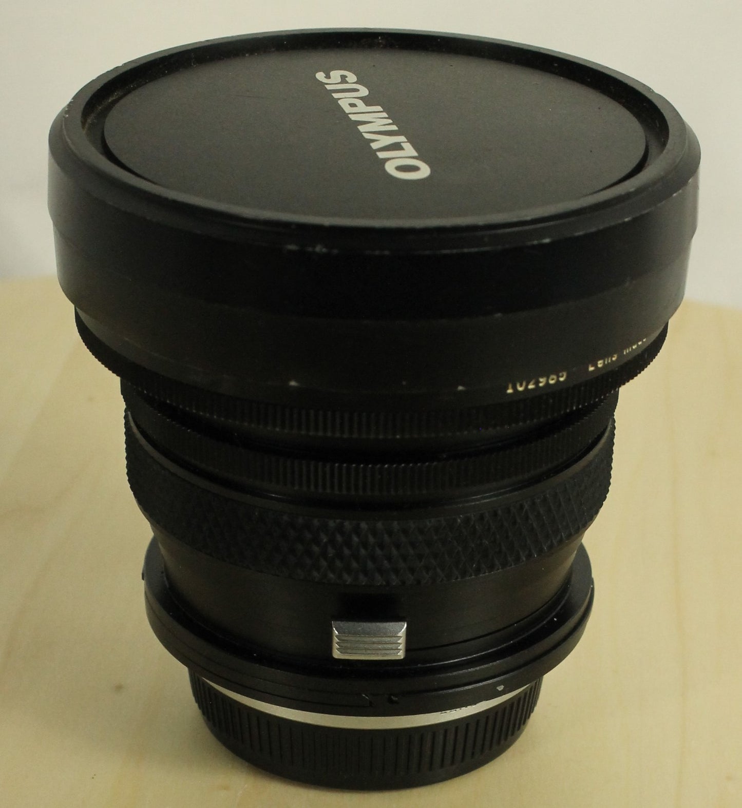 Olympus ZUIKO SHIFT 24mm f/3.5 (OM-System) Wide-Angle Lens — Complete with Case