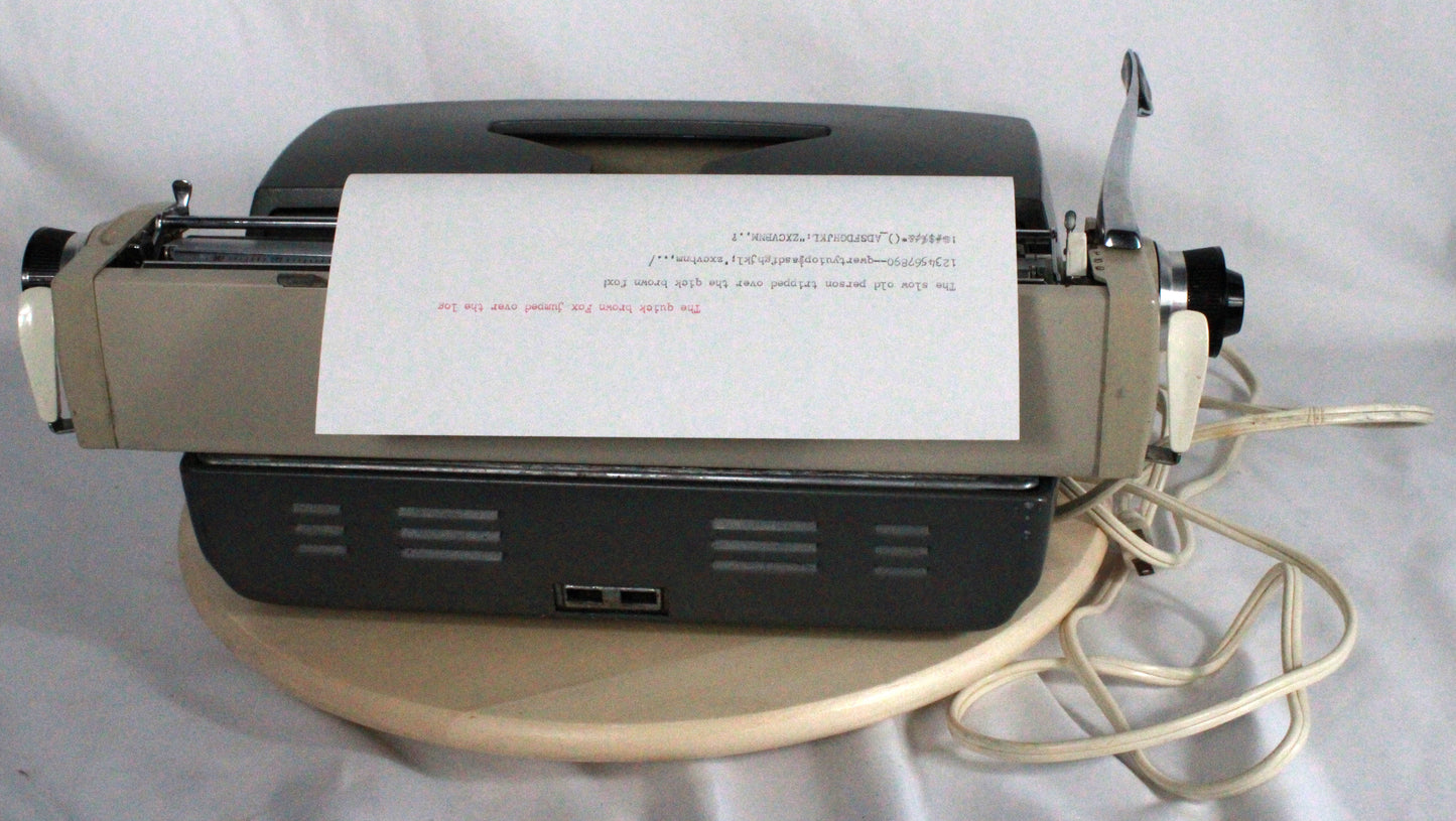 Classic Professional: Smith-Corona Electra 120 Electric Typewriter