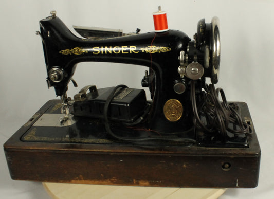 Working 1936 Singer 15-91 "Potted Motor" Sewing Machine with Case - Straight Stitch Workhorse!