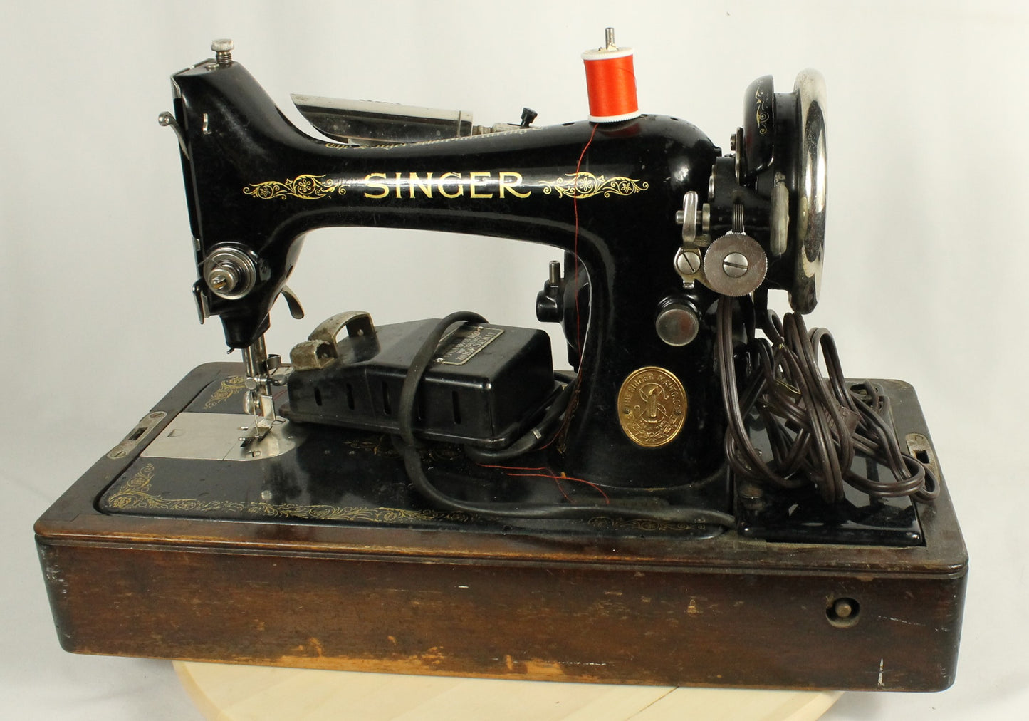 Working 1936 Singer 15-91 "Potted Motor" Sewing Machine with Case - Straight Stitch Workhorse!