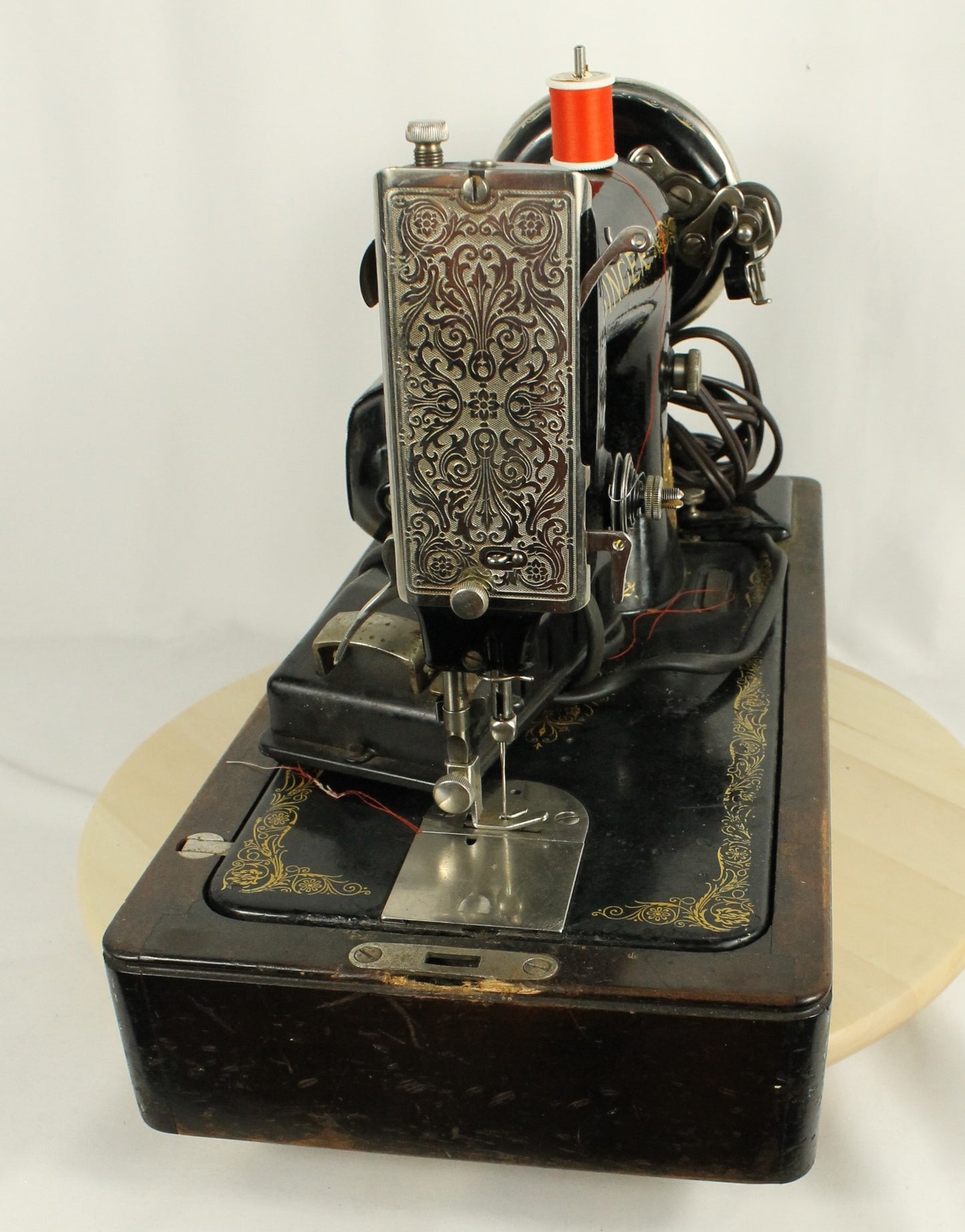 Working 1936 Singer 15-91 "Potted Motor" Sewing Machine with Case - Straight Stitch Workhorse!